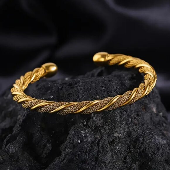 14K Etched Gold Womens Braided Bangle Cuff Bracelet New 14 Karat Silver Jewelry